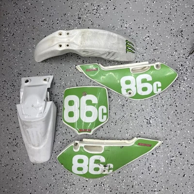 00-23 KX65 Rm65 Centro Izquierdo Derecho RACE Número Placas Cubierta Lateral Plásticos OEM Foto 1 de 4