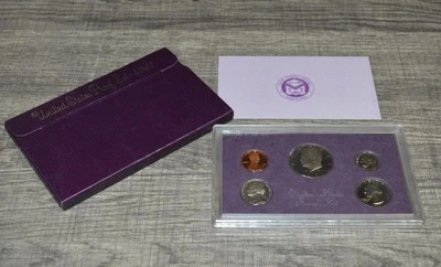 1987 United States Mint 5 Coin Proof Sealed in Case W/ Cover ! Very Nice ! #2 - Image 1 of 4