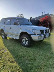 Toyota Prado - Picture 1 of 18