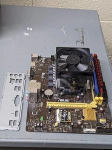 Asus A55BM-A/M32BF/DP MATX FM2+ Motherboard AMD A10-7800 8GB RAM w/ IO Shield - Picture 1 of 8