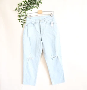 NEW Old Navy Women's Extra High Rise Curvy Sky Hi Straight Light Wash Jeans 10 P - Picture 1 of 4