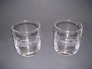 JACK DANIELS Gentleman Jack by Jack schwere Basis Unterteile Trinkgläser 2 gebraucht, in einwandfreiem Zustand - Bild 1 von 3