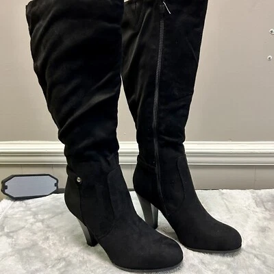 Botas Forever Talla 6 Negras Imitación Gamuza Tacón Alto hasta la Rodilla Nuevas Sin Etiquetas Foto 1 de 4