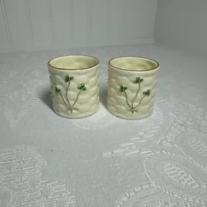 Juego de 2 portavelas tejido trébol/cesta -1999 Geo. Porcelana Z Lefton - Imagen 1 de 3
