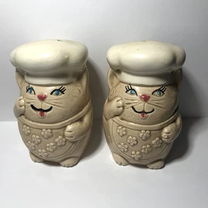 Enesco Cat Shakers Salt & Pepper '82 Japan Blue Eyes Chef Hats So Flippin Cute - Picture 1 of 14