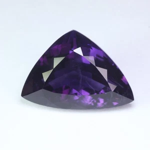 23.89 Ct Awe-inspiring Trillion 24.1 x 16.9 MM Purple Bolivia Natural Amethyst - Picture 1 of 5