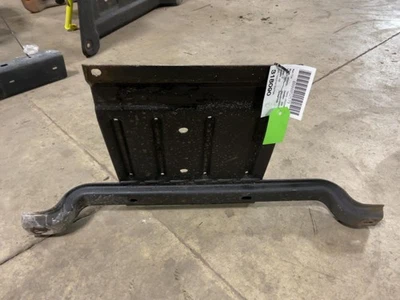 Placa de deslizamiento de transmisión automática delantera Jeep TJ Wrangler OEM 2003-2006 052579 Foto 1 de 4