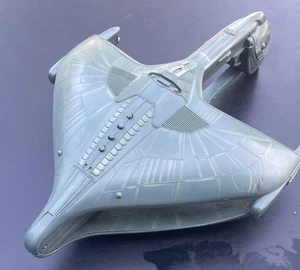 Star Trek The Next Generation Romulan Warbird Playmates 1993 funciona luces - Imagen 1 de 10