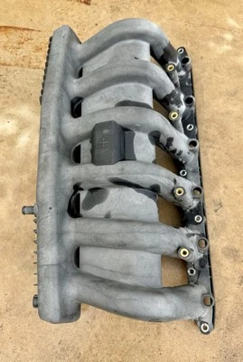 1997 1998 BMW 528i E39 2.8L Intake Manifold 11.61-1 427 618 OEM MANN 11611427618 - Image 1 of 4