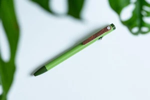Tactile Turn RETIRADO Bolt Action 2024 lanzamiento estacional "brote" Cerakote personalizado - Imagen 1 de 27