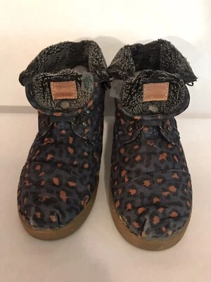 Women's Toms Highland Otas Bootie Hightop Canvas Faux Fur Shoe Blue Cheetah — 第 1/4 张图片