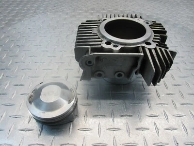 Ducati M600 Monster 620 M620 2002 02 03 cilindro delantero pistón barril horizontal Foto 1 de 4