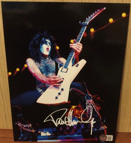 PAUL STANLEY SIGNED KISS STAR CHILD LOVE GUN 8X10 PHOTO B BECKETT BAS Cover