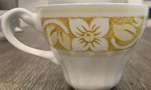 J & G Meakin Medici 1 Tea Coffee Cup Yellow Gold White England Preowned - Picture 1 of 3