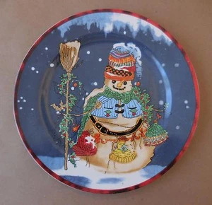 Century China 10-1/2" Plato de Cena Muñeco de Nieve Vestido Escena de Invierno - Imagen 1 de 4