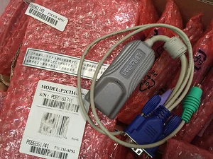 NUEVO módulo de interruptor KVM abierto Raritan P2CIM-APS2 PS2 CIM sesgo automático P2-EUST - Imagen 1 de 2