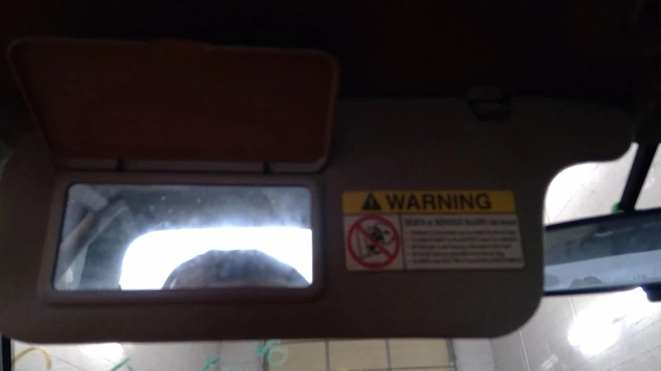 Driver Left Sun Visor Without Illumination Fits 96-00 CIVIC 5190935 - Image 1 of 1