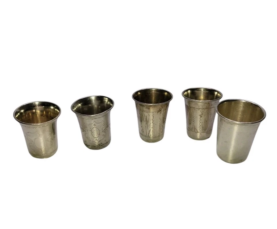 Lote de tazas de chupito de plata vintage polacas 800 pares de plata y 830 tazas alemanas Judaica Foto 1 de 4