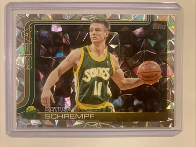 2025-26 Topps Baloncesto Detlef Schrempf Diamante Paralelo #270 - Sonics Foto 1 de 4