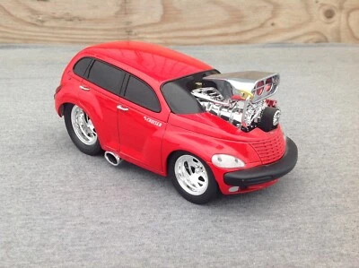 Muscle Machines PT Cruiser, 2000, 1:18 Scale Diecast - Image 1 of 4
