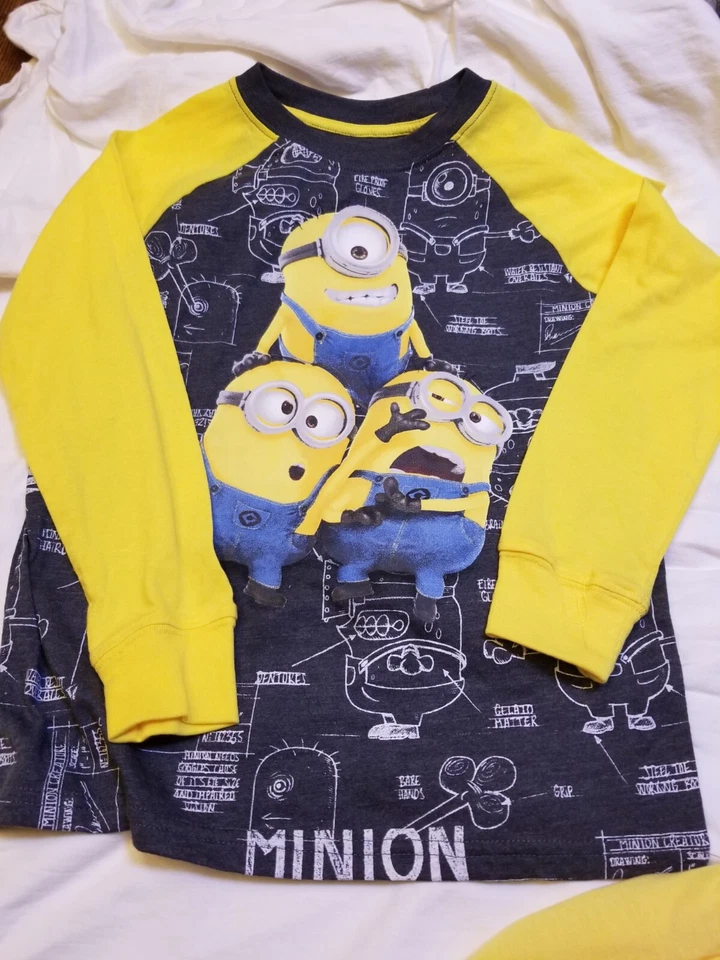 Boys SMALL (6-7) Pijama Set Top Despicable ME Minion Made ~ Shorts Bottoms~NWOT - Image 1 of 4