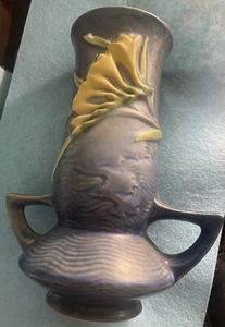Vintage Roseville Pottery Blue Freesia Vase Shape 119-7 Flower Vase No Damage - Picture 1 of 14