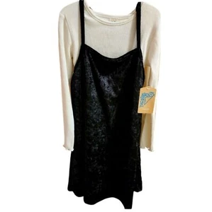 Thereabouts NWT Girl's 6/6X 2 Piece Black Velour Jumper with Beige Top - Picture 1 of 8
