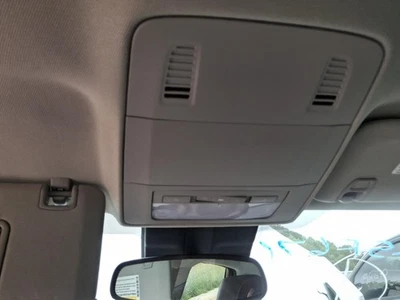 Espejo retrovisor interior delantero central usado se adapta a: Buick Verano 2015 centro delantero Foto 1 de 4
