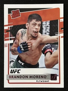 2021 Panini Chronicles UFC #26 Brandon Moreno Rosa Parallelo Rated Rookie - Foto 1 di 2
