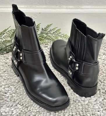 MARC FISHER LTD Woma MIZZIE Bootie Size: 8M - Image 1 of 4