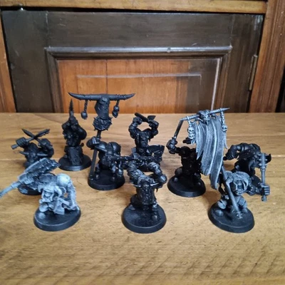 x10 Age of Sigmar Orruck Warclans Ardboyz Warhammer Black Orcs Primed - Image 1 of 3