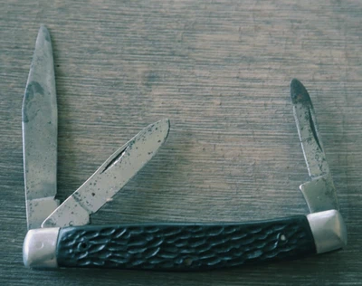 Vintage  Japan Model 644 Pocket Knife - Three Blades RARE #A - Image 1 of 4