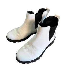 Sorel Women Lug Sole Chelsea Boots Lennox Waterproof Size US 6.5 White Leather - Picture 1 of 13