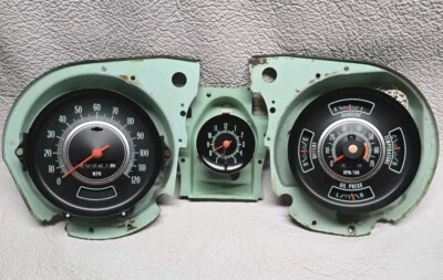 1969 Chevrolet Chevelle SS Instrument Cluster Guage Set. In Good Used Working... - Image 1 of 4