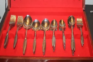 93 Pc Set RODGERS Oneida 1881 Rogers Highland Rose Stainless Flatware Silverware - Picture 1 of 11