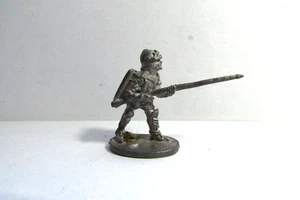 OOP Grenadier Models Metal Empire Medieval / Man At Arms - Picture 1 of 2