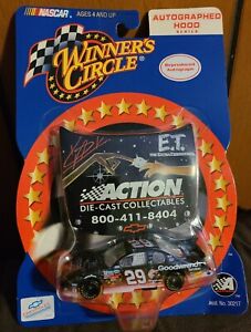Kevin Harvick #29 Goodwrench E.T. Action Die Cast Winner’s Circle 1:64 Auto Hood