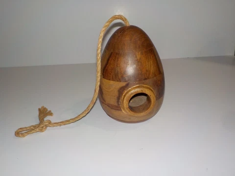 Smith & Hawken Hardwood Bluebird House Made in India Hanging Rope Cover