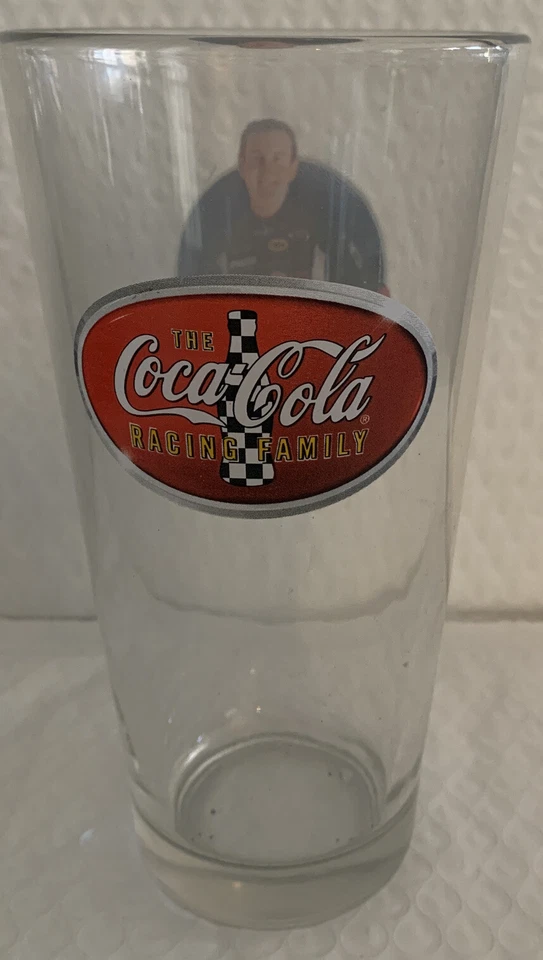 The Coca-Cola Racing Family Kurt Busch 7” Glass Foto 1 de 4