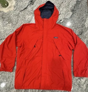 PATAGONIA Vintage Parka Jacket Red Plum F2000 Hood Men's Size Large Rare - Picture 1 of 13