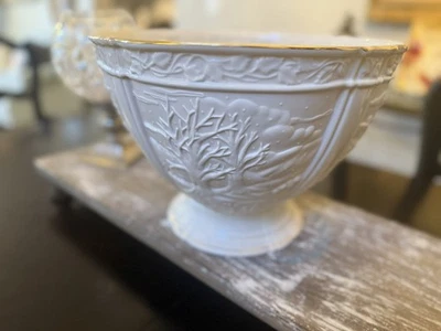 Фарфоровая центральная чаша Lenox 12,5 дюйма на четырех сезонах отделка цвета слоновой кости/золота сделано в США - Изображение 1 из 4