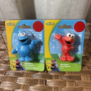 Sesame Street Mini Figures Set of 2 Cookie Monster Elmo NEW - Picture 1 of 8
