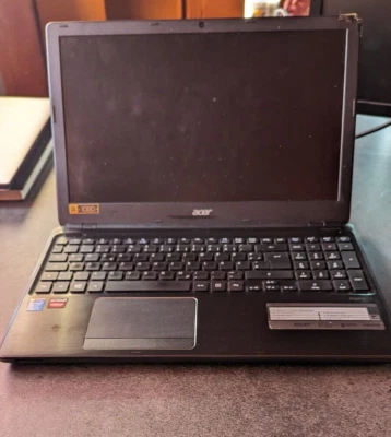 Acer ASPIRE V5-561G - Bild 1 von 4