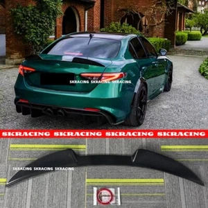 Alerón trasero de fibra de carbono real para Alfa Romeo Giulia 2017-2021 - Imagen 1 de 18
