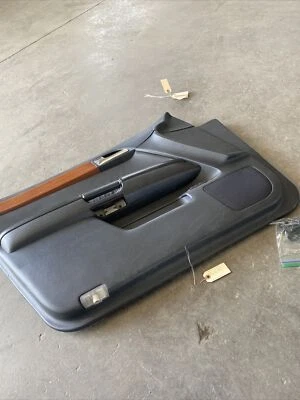 06-08 Infiniti M35 M45 Front Left Door Finisher Card 80901-EH201 - Image 1 of 4