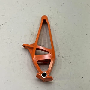2016 Arctic Cat ZR 7000 Sno Pro 137in RIGHT FRONT STEERING ARM SPINDLE KNUCKLE - Picture 1 of 5