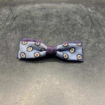 Navy Vintage Royal Certified Antirust Child's Bow Tie -3 3/4" Clip-on Late 1950s - Image 1 of 2