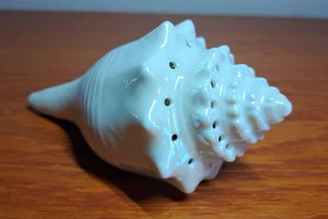 White Ceramic 5" Conch Shell Pomander Sachet w Stopper Potpourri DIY Scent - Picture 1 of 3