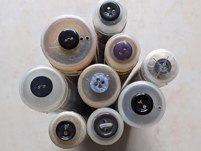 #04 - 10x Mini-Knöpfe - 10mm - für Puppen, Blusen - zur Wahl - Bild 1 von 2