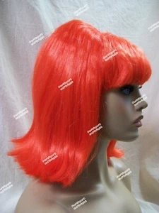 Red Starlet Perücke 60er Bouffant Anime Cosplay Beetlejuice Miss Argentina Socke Hop - Bild 1 von 12